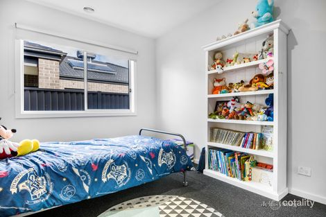 Property photo of 53 Willoby Drive Alfredton VIC 3350