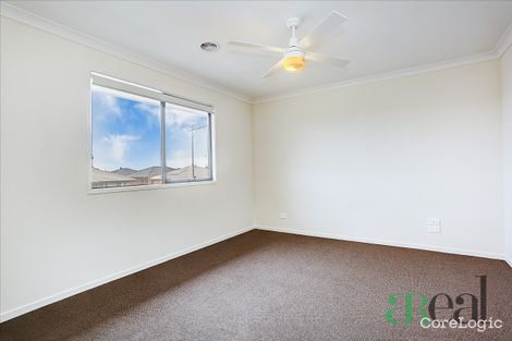 Property photo of 61 Tindale Boulevard Werribee VIC 3030