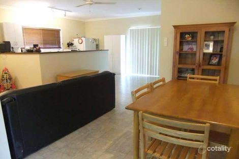 Property photo of 32 Golden Avenue Tannum Sands QLD 4680