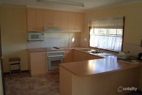 Property photo of 14 Spencer Drive Kangaroo Flat VIC 3555