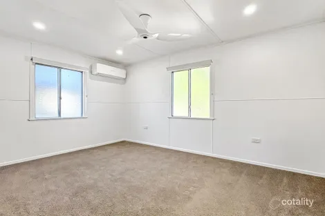 Property photo of 30 Kingsford Smith Parade Moffat Beach QLD 4551