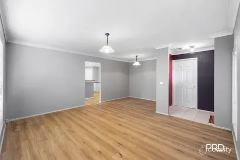 Property photo of 23 Dara Crescent Glenmore Park NSW 2745