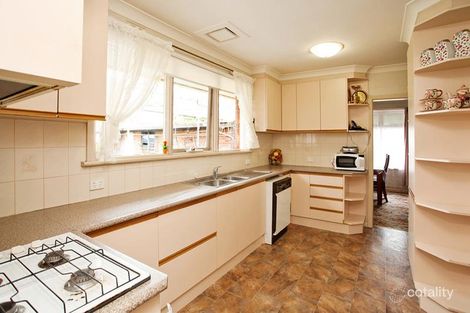 Property photo of 31 Mahon Avenue Altona North VIC 3025