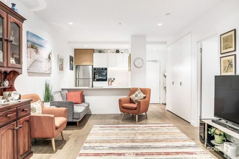 Property photo of 1006/443 Upper Heidelberg Road Ivanhoe VIC 3079