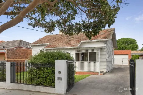 Property photo of 38 Tamar Grove Oakleigh VIC 3166