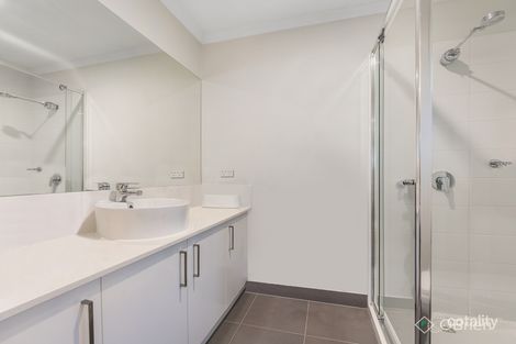 Property photo of 4 Botany Drive Carrum Downs VIC 3201