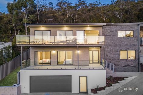 Property photo of 3/28 Aotea Road Sandy Bay TAS 7005