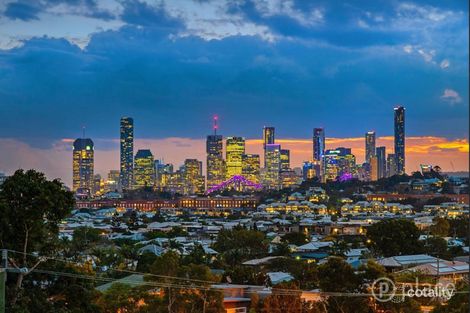 Property photo of 2/238 Oxford Street Balmoral QLD 4171