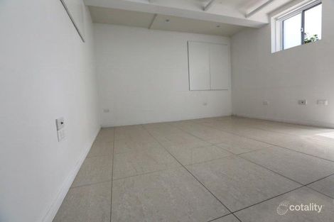 Property photo of 5 Lynwood Avenue Narraweena NSW 2099
