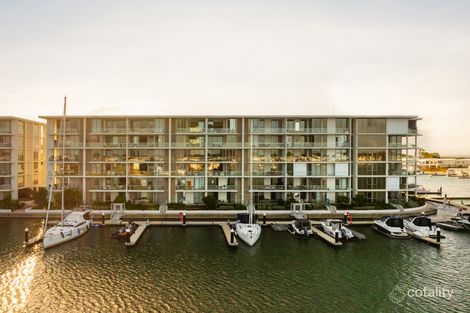 202/15 Aqua St, Newport, QLD 4020