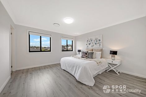 Property photo of 18 Sebastian Crescent Colebee NSW 2761