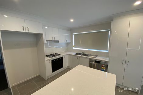 Property photo of 7 Lancaster Crescent Carrum Downs VIC 3201