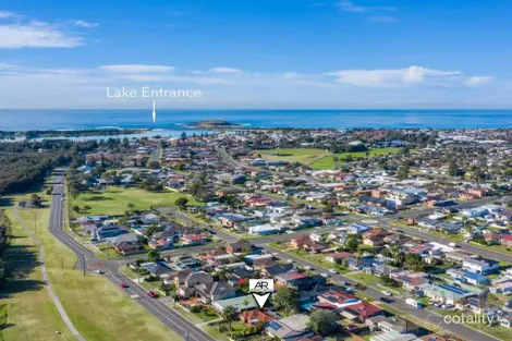 Property photo of 151 Reddall Parade Lake Illawarra NSW 2528