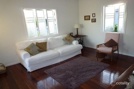 Property photo of 15 Elliott Street Silkstone QLD 4304