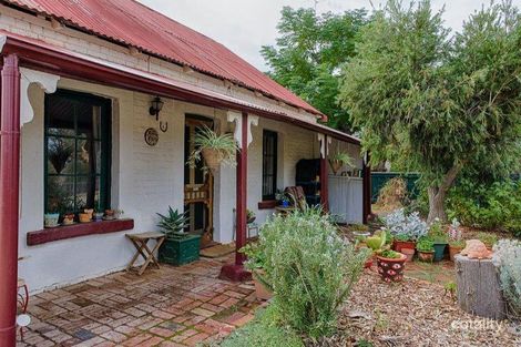 Property photo of 12 Wheeler Street York WA 6302