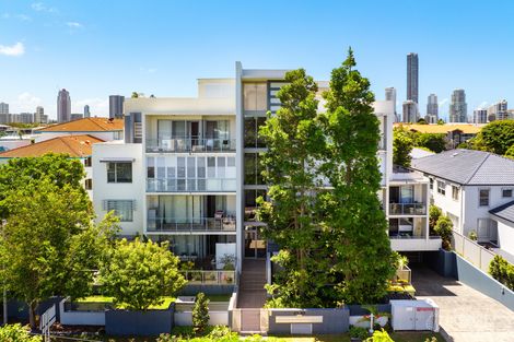 4/43-45 Anembo St, Surfers Paradise, QLD 4217