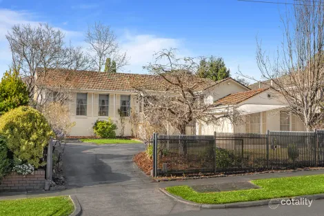 Property photo of 45 Singleton Road Balwyn North VIC 3104