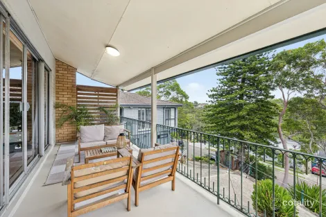 Property photo of 40 Sladden Road Yarrawarrah NSW 2233