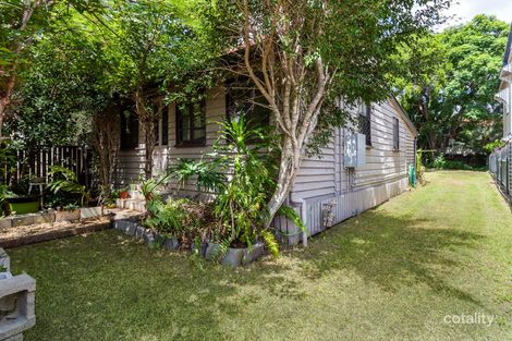 80 Dunellan St, Greenslopes, QLD 4120