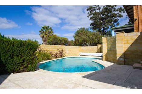Property photo of 7 Rae Place Leeming WA 6149