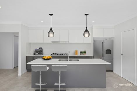 651 Neumann Dr, Collingwood Park, QLD 4301