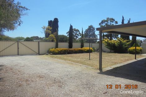 34 James Cook Dr, Melton West, VIC 3337