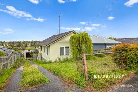 Property photo of 25 Burton Street Warragul VIC 3820