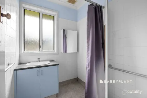 Property photo of 25 Burton Street Warragul VIC 3820