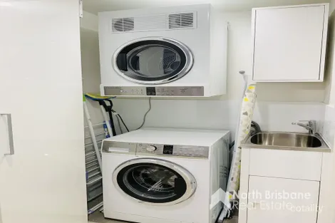 Property photo of 1005/9 Edmondstone Street South Brisbane QLD 4101