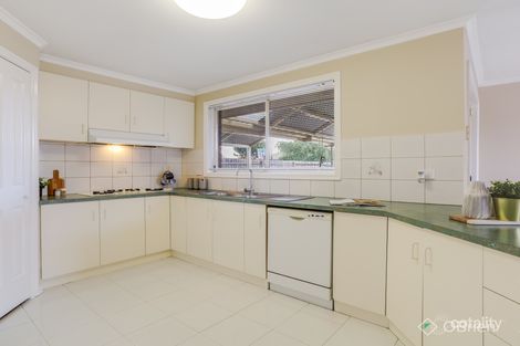 Property photo of 19 Pimelea Way Hillside VIC 3037