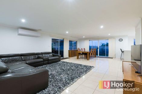 Property photo of 1 Yorkshire Drive Cranbourne North VIC 3977