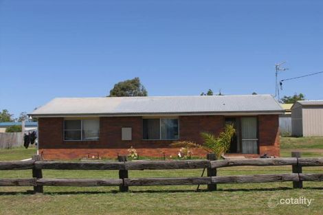 15 Bowden St, Pittsworth, QLD 4356