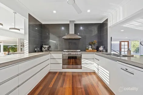 Property photo of 9 Bauer Street Southport QLD 4215