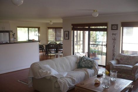 Property photo of 16B Elizabeth Parade Tura Beach NSW 2548