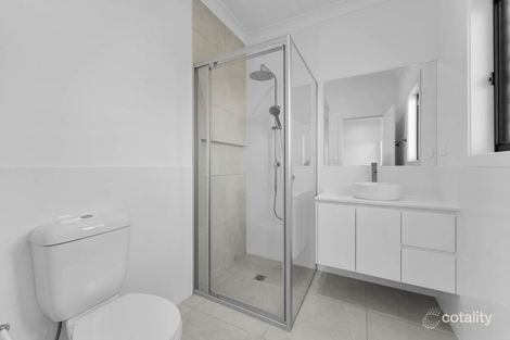 Property photo of 4 Banjo Drive Walloon QLD 4306
