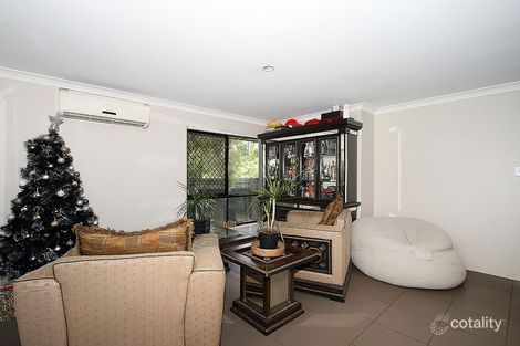 Property photo of 70 Cardena Drive Augustine Heights QLD 4300