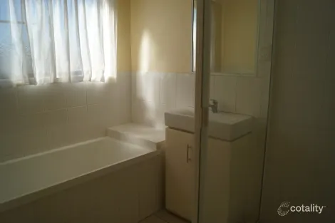 Property photo of 10 Mitchell Street Emerald QLD 4720
