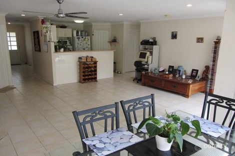 Property photo of 8 Dylan Street Arundel QLD 4214