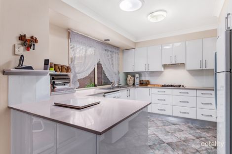 Property photo of 109 Woodview Avenue Lisarow NSW 2250