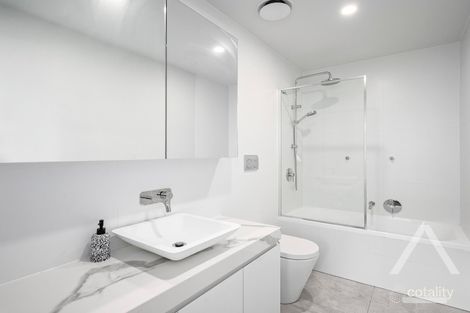 Property photo of 42 Mills Boulevard Alphington VIC 3078