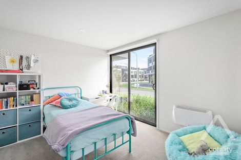 Property photo of 42 Mills Boulevard Alphington VIC 3078