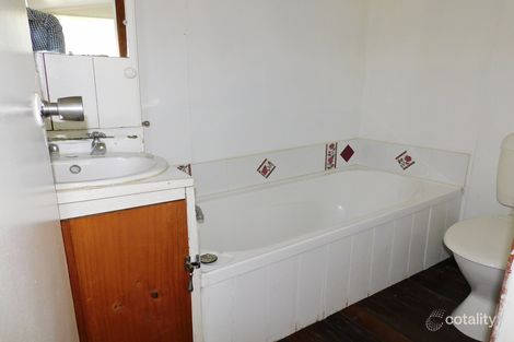 Property photo of 4 Drayton Street Allora QLD 4362
