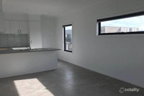 Property photo of 12/12 Sturt Court Officer VIC 3809