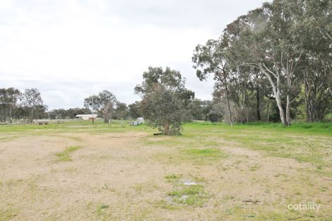 1 Whites Rd, Young, NSW 2594