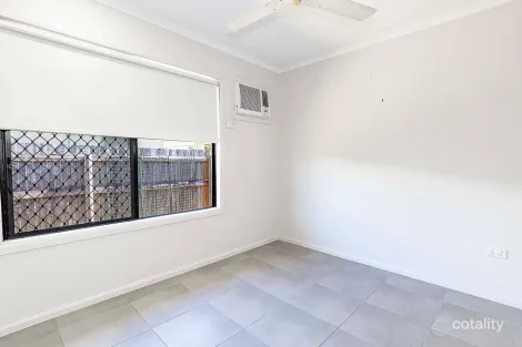 Property photo of 4 Epping Way Mount Low QLD 4818