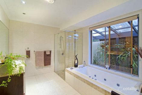 Property photo of 75 Murtha Drive Elanora QLD 4221