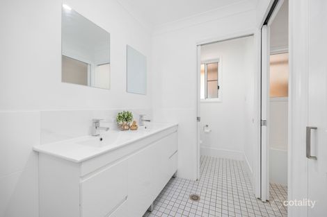 Property photo of 13 Wiruna Road Port Macquarie NSW 2444
