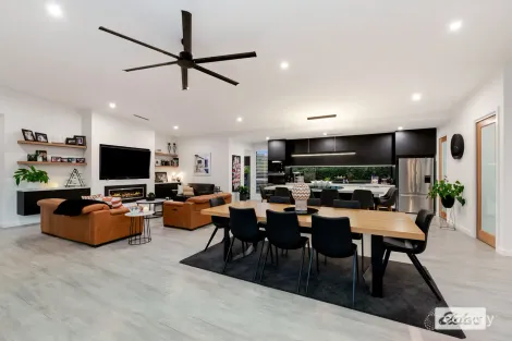Property photo of 7 Marnie Road Kennington VIC 3550