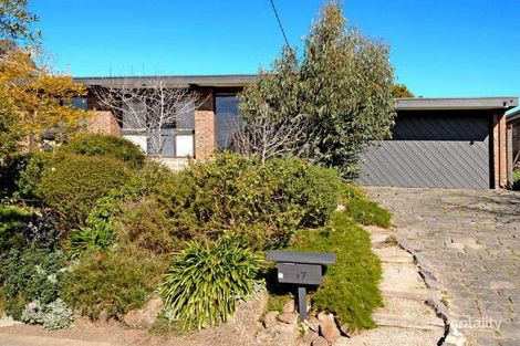 Property photo of 17 Stanlake Rise Templestowe Lower VIC 3107