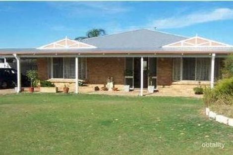 Property photo of 22 Glencoe Parade Halls Head WA 6210